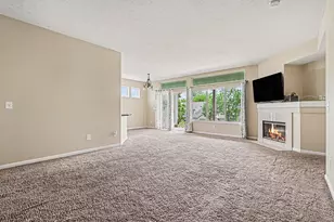1505 Atlanta Ct, Florence, KY 41042 - Photo 7