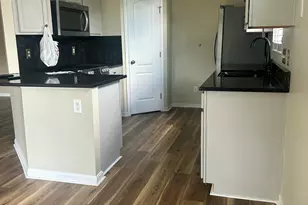 1505 Atlanta Ct, Florence, KY 41042 - Photo 5