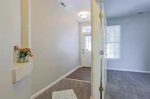 265 Skyview Ct, Ludlow, KY 41016 - Photo 3