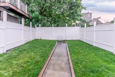 212 E 4th Street, Newport, KY 41071 - Photo 29