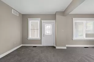 1105 McKinney Ave, Dayton, KY 41074 - Photo 5
