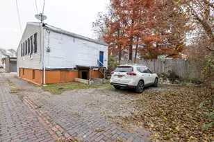 518 W 7th St, Covington, KY 41011 - Photo 1