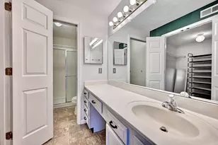 18 Highland Meadows Cir, Highland Heights, KY 41076 - Photo 15