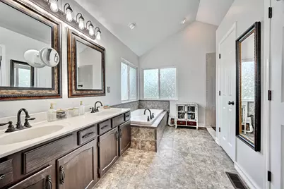 8547 Woodcreek Drive, Florence, KY 41042 - Photo 21