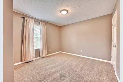 415 Claiborne Drive, Dry Ridge, KY 41035 - Photo 17