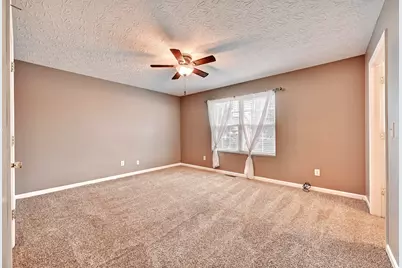 415 Claiborne Drive, Dry Ridge, KY 41035 - Photo 15