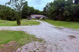 8536 Mason Lewis Rd, Maysville, KY 41056 - Photo 1