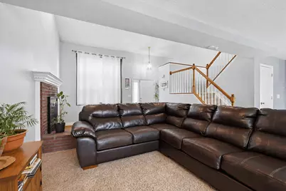 2037 Bluestem Drive, Burlington, KY 41005 - Photo 5
