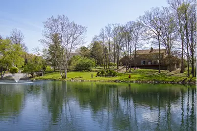 886 Squire Oaks Drive, Villa Hills, KY 41017 - Photo 3