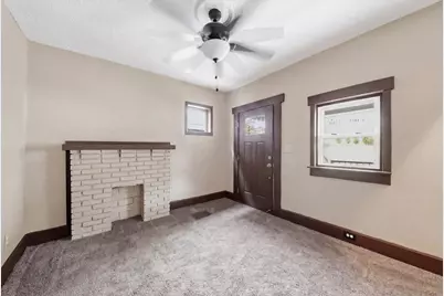 221 W 13th Street, Newport, KY 41071 - Photo 9