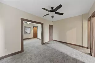 221 W 13th St, Newport, KY 41071 - Photo 11