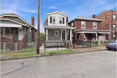 221 W 13th Street, Newport, KY 41071 - Photo 1