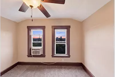 221 W 13th Street, Newport, KY 41071 - Photo 31