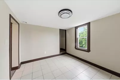 221 W 13th Street, Newport, KY 41071 - Photo 15