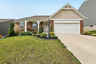 10494 Fairbourne Dr, Covington, KY 41015 - Photo 1