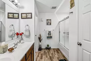 10494 Fairbourne Dr, Covington, KY 41015 - Photo 25