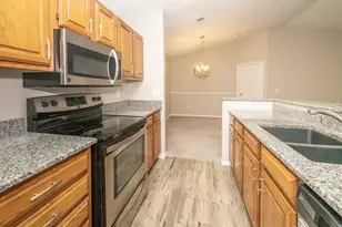 34 Rio Grande Cir, Florence, KY 41042 - Photo 3