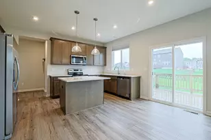 400 Champagne Ln, Walton, KY 41094 - Photo 11