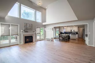 1082 Bold Forbes Ct, Union, KY 41091 - Photo 5