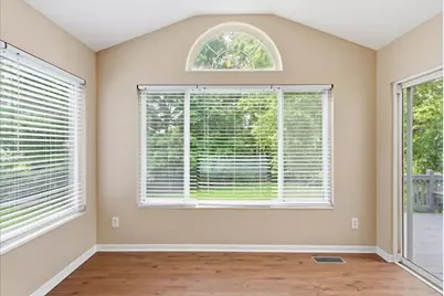 1681 Colonnade Drive, Florence, KY 41042 - Photo 9