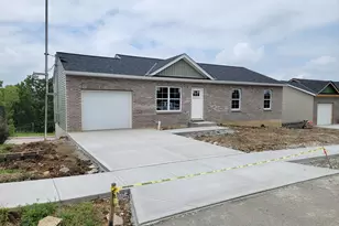 22 Nicholson Ave, Walton, KY 41094 - Photo 3