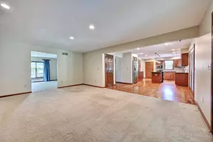 1032 Woodway Dr, Villa Hills, KY 41017 - Photo 13