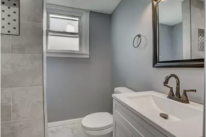 111 W 10th Street, Newport, KY 41071 - Photo 15