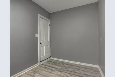 111 W 10th Street, Newport, KY 41071 - Photo 13