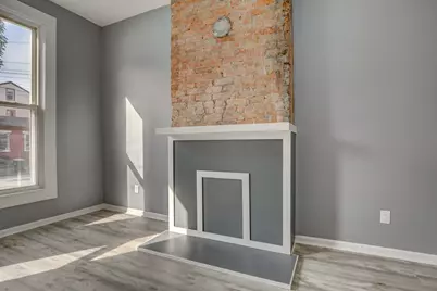 111 W 10th Street, Newport, KY 41071 - Photo 7