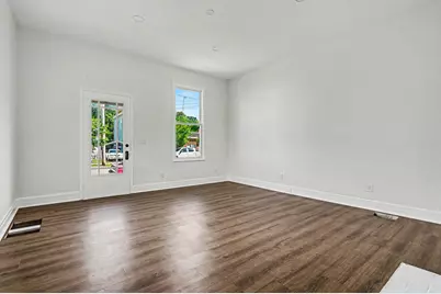 319 W 12th Street, Newport, KY 41071 - Photo 3