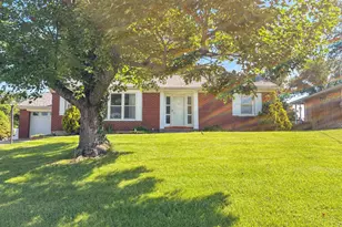 714 St Matthews Cir, Taylor Mill, KY 41015 - Photo 5