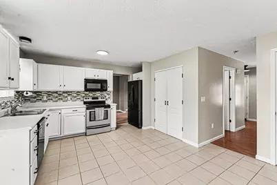 1023 Meadowbrook Court, Hebron, KY 41048 - Photo 7