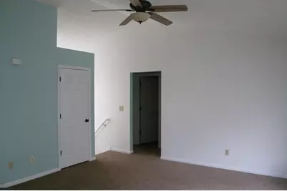 209 Alexis Circle, Dry Ridge, KY 41035 - Photo 5