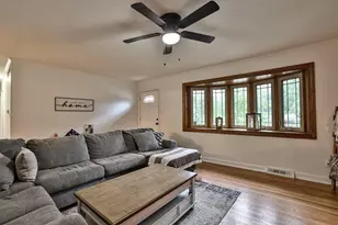 3781 Lisa Ln, Alexandria, KY 41001 - Photo 3