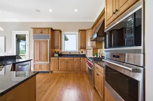 9 Queens View Ln, Newport, KY 41076 - Photo 17