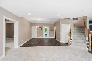 9 Queens View Ln, Newport, KY 41076 - Photo 35