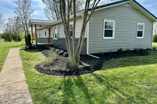 140 Historic Ln, Cynthiana, KY 41031 - Photo 3