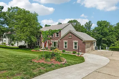 8229 Woodcreek Drive, Florence, KY 41042 - Photo 11