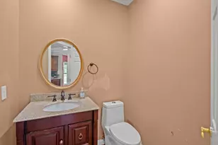 949 Appleblossom Dr, Villa Hills, KY 41017 - Photo 9