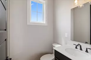 254 Meridian Wy, Fort Mitchell, KY 41017 - Photo 25