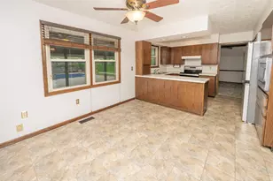 553 Beaumont Ct, Fort Wright, KY 41011 - Photo 3