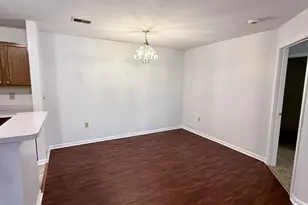 38 Rio Grande Cir, Florence, KY 41042 - Photo 3