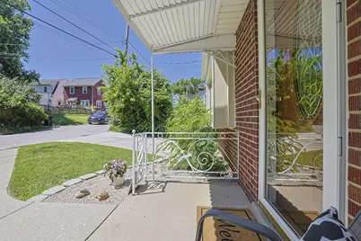 201 Cleveland Avenue, Bellevue, KY 41073 - Photo 3