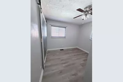 154 Roger Lane, Florence, KY 41042 - Photo 7