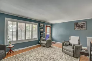 738 Meadow Wood Dr, Villa Hills, KY 41017 - Photo 3