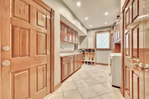906 Squire Hill Ct, Crescent Springs, KY 41017 - Photo 15