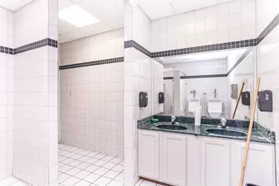 921 Monmouth Street, Newport, KY 41071 - Photo 35