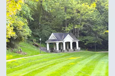 2120 Castlebar Court #202, Crescent Springs, KY 41017 - Photo 29