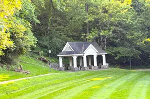 2120 Castlebar Ct, Crescent Springs, KY 41017 - Photo 29