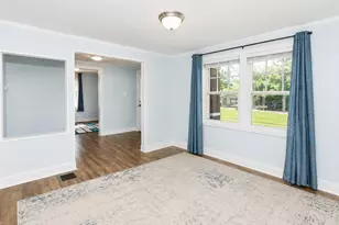 101 E 3rd St, Silver Grove, KY 41085 - Photo 5